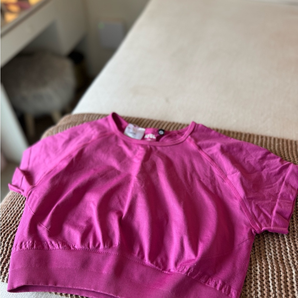 AYBL Crop Magenta